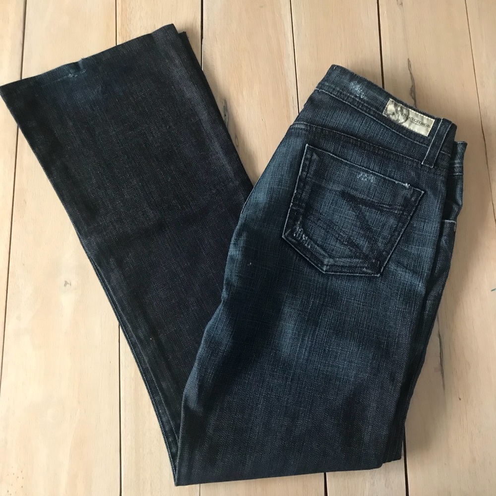 Dylan George Distressed  Elizabeth Jeans 👖